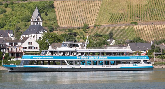 Ferry from Andernach to Leutesdorf